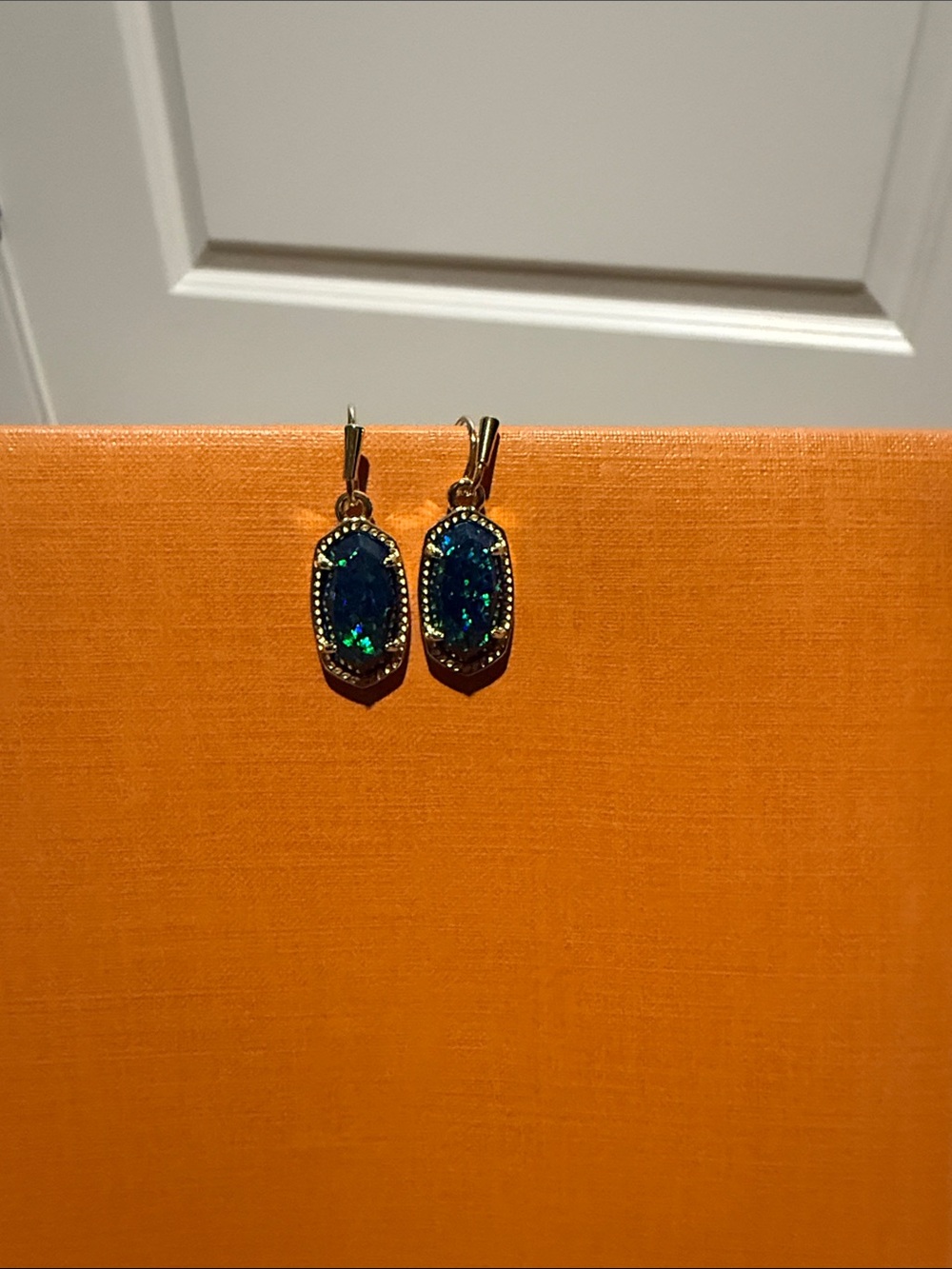 Kendra Scott Blue-Green Crystal Drop Earrings - Picture 3 of 4